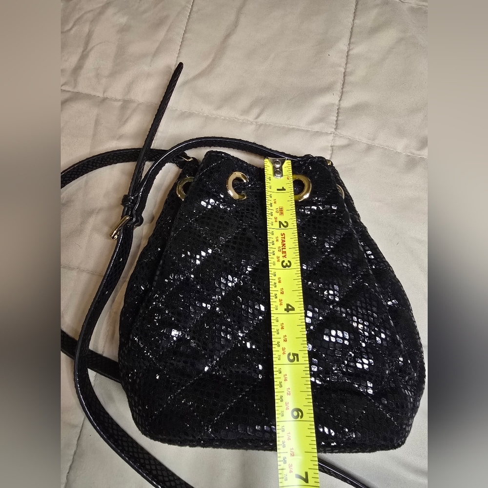 Michael Kors Black Sequin Drawstring Bag - Picture 3 of 5